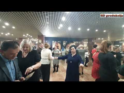 Ifeta Doglod zapjevala i podigla svu publiku na noge.