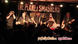 THE PLANET SMASHERS - Trouble in Engineering @ L'Anti, Québec City QC - 2016-12-02