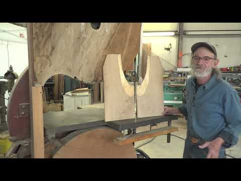 Building the V-Bottom Skiff: Episode 28 - Getting out the knees and priming the hull