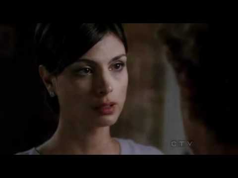 TM 4x15 - Jane, Erica kiss  (bedroom & in front of hotel)