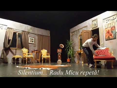 Radu Micu (Rică Venturiano) în O NOAPTE FURTUNOASĂ