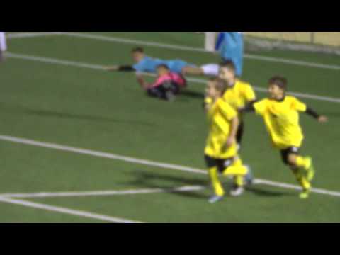 Toyo- Poli Aguadulce 2-12-16. Benjamin 4ª: gol David Martín