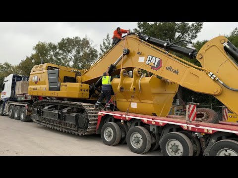 Cat 374 vs Komatsu PC650: Heavy Excavator Specs Compared