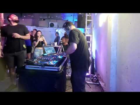 DJ Giovanni Feghalli-1 no niver do DJ Márcio Mochel dia 07.11.23.