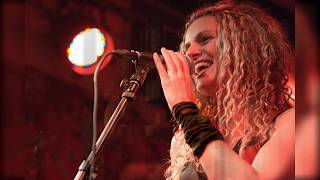 Rens Newland feat. Iris Camaa on "Christmas is great, Christmas is cool"