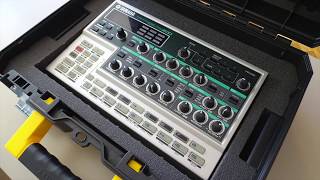 Video thumbnail for Yamaha DX200 by Ticco Ross