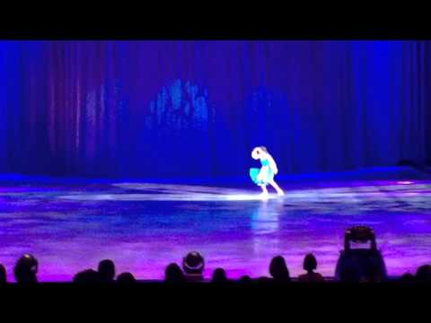 160405 Disney on ice - Belle