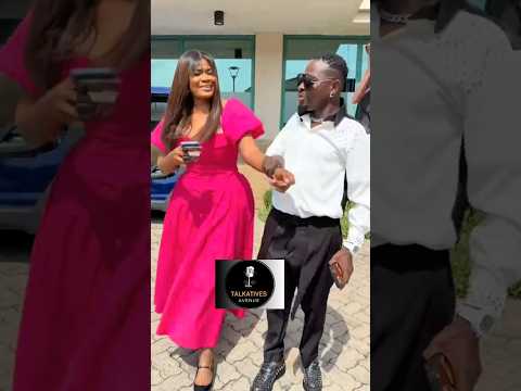 See what Brother Sammy is doing to Nayas #talkativesavenue
