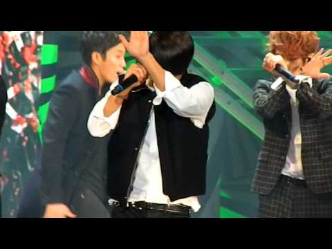 Beast (Shock) SBS SUPER KPOP CONCERT 121110 FANCAM