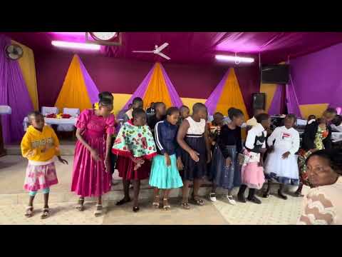 ATAONEKANA TENA DANCE CLUE