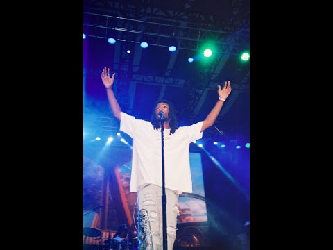 Saba Performing Stop That Live In Central Park