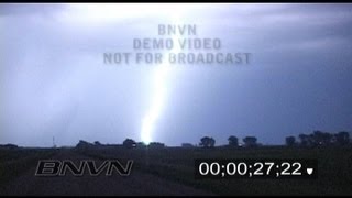 preview picture of video '6/26/2009 Intense Overnight Lightning Footage'