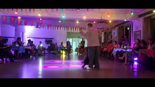 Video thumbnail for Delfína Pissani y Diego Valero