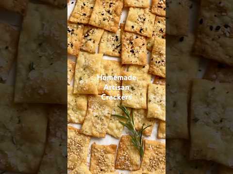 Homemade Artisan Crackers 🍇🌿🧀