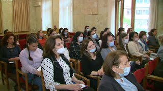 Արարատյան հայրապետական թեմի կիրակնօրյա դպրոցների ուսուցիչները վերապատրաստման դասընթաց են անցնում
