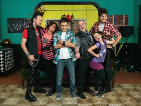 Rock Bones - Familia Punk