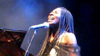 Buika Jodida pero contenta  Directo