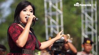 Download lagu Egois - Rere Amora - Monata Live Sukagumiwang Indramayu mp3