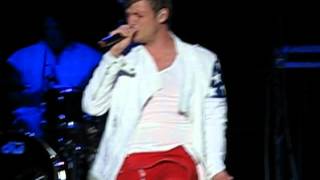 Nick Carter - The Great Divide + U2&#39;s &quot;With Or Without You&quot; - Toronto, 08/19/12 - CNE