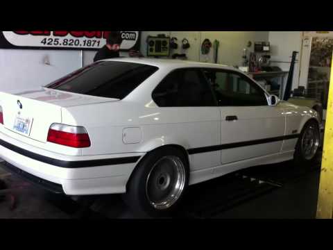 TRM Frankbuilt m3 spinnin on dyno