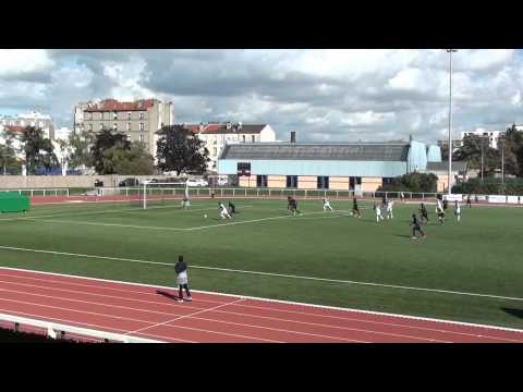 But d'Aubervilliers face au PSG lors de la 6ème journée de CFA groupe A