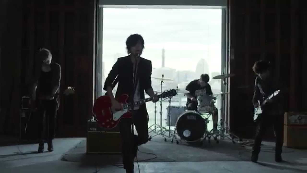 MAGIC OF LiFE(ex DIRTY OLD MEN) - 弱虫な炎【TVアニメ「弱虫ペダル」OP曲】(OFFICIAL MUSIC VIDEO)