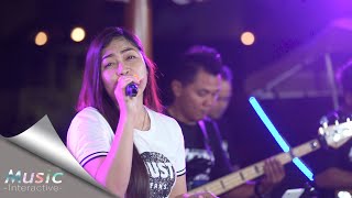 Download lagu Emy Lariza - Nutupi Laraku ( Music Live) mp3 Download lagu Emy Lariza - Nutupi Laraku ( Music Live) mp3