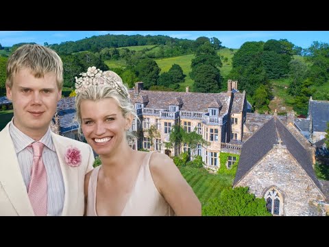 10 ROYAL Rules on Wearing a TIARA (if only this Viscountess had known!)