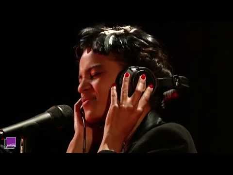 AGATHE IRACEMA   Don't go to strangers