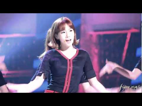 [Fancam] 10.11.06 Taeyeon SNSD - H.o.o.t