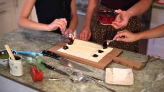 Puff Pastry With Brie, Sage &amp; Cherries : Tasty Pastries