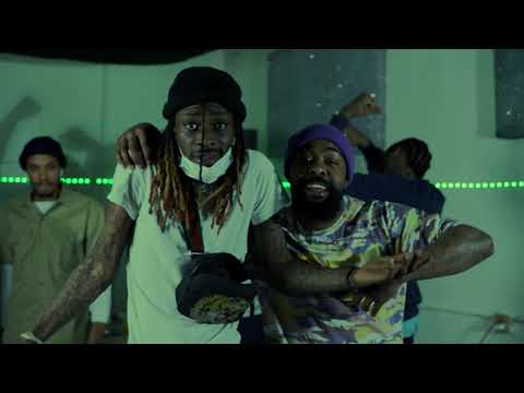 Safari Wizzo ft Flyguy - Two One Hunnit (Official Music Video)