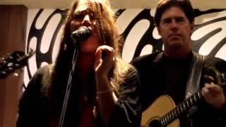 Rachael Yamagata &quot;Break Apart&quot; LIVE at The Surfjack in Honolulu, Hawaii on Nov  2, 2016