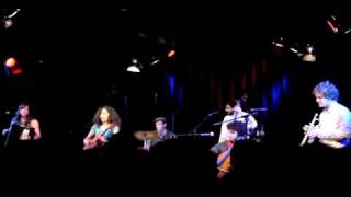 Rupa & the April Fishes - Poder (live)