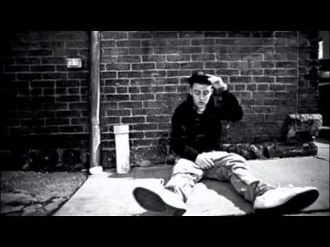 mac miller & Yung Brody- im in love with this bud