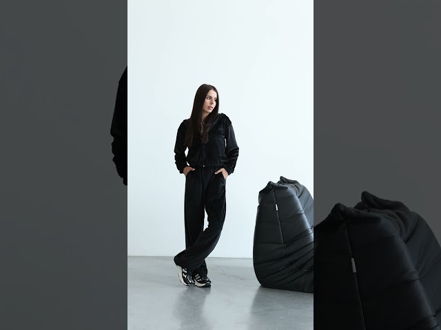 Чоботи жіночі шкіряні байка хутро 592641 Чорний Кросівки жіночі хутро 593077 Чорні