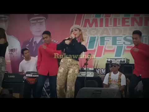 Seru,,,!. Seruni Bahar, Tiara Bahar beraksi di Dompu