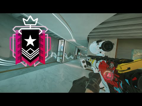 THE #1 MOST AGGRESSIVE CONTROLLER CHAMPION  Rainbow Six Siege X 