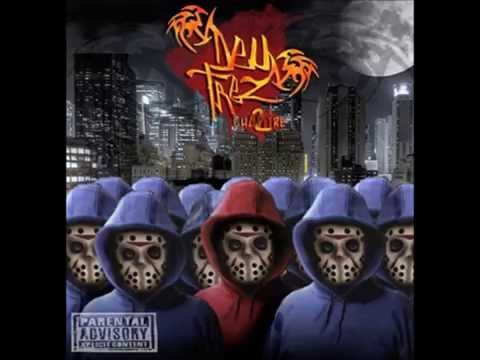 Deux13 - Smokaz feat Stoneman