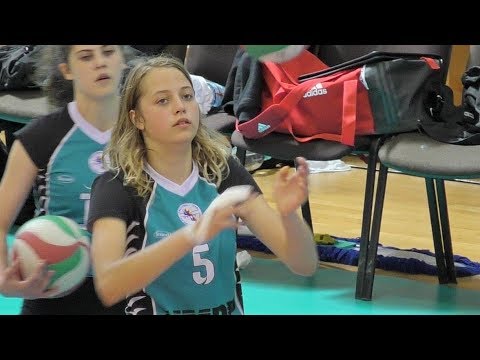 KS METRO Warszawa vs LTS Legionovia Legionowo - Finał MP Młodziczek 2018 - faza grupowa