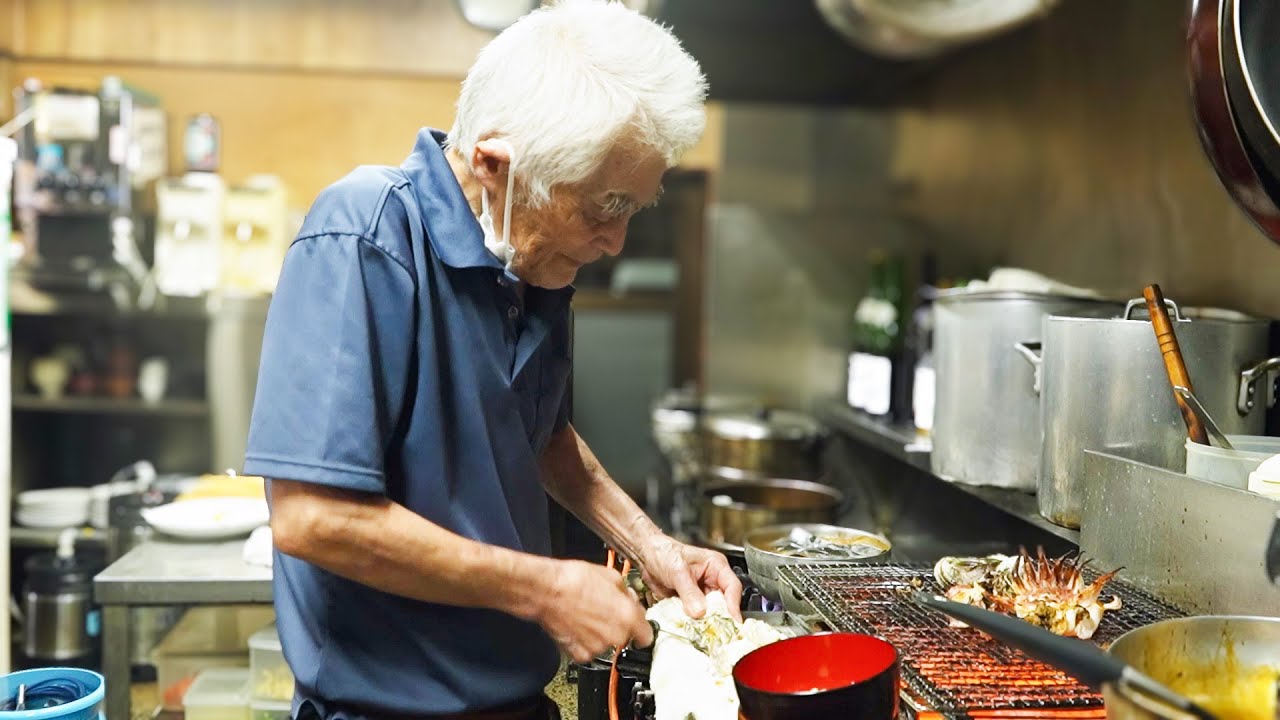 【福岡】高級魚の刺身定食が2,000円。早朝3時から働く職人が「初めて身の色に言葉を失った」と驚愕した名店『漁師小屋』の一日に密着