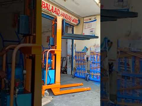 Hydraulic Electric Stacker