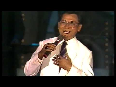 ZZ X Prezz mengiringi Hussein Ismail - Oh Poniah (Live)