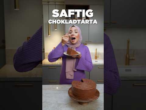 Livets saftigaste chokladtårta 🤤🍫recept i kommentarsfältet ✨ #shorts #recept #chokladtårta