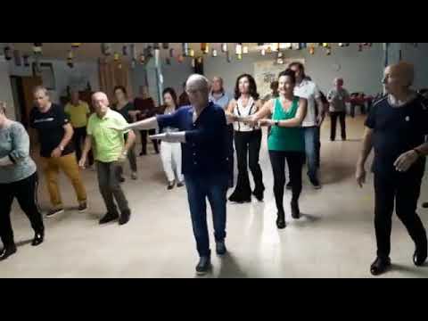 tiburon italiano coreo.Juanny eseguito dal FOLK SIPONTINO