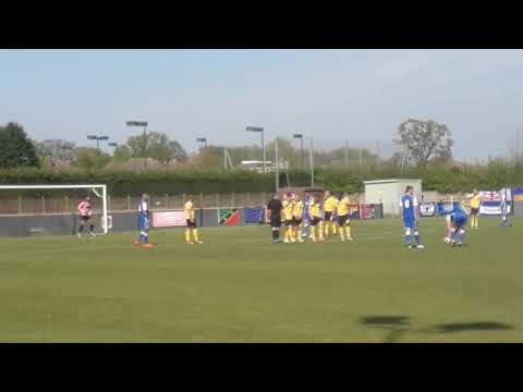Frickley Athletic go close against Loughborough dynamo