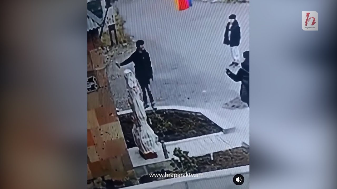 Դպրոցականները փորձում են պղծել զոհերի հուշարձանը