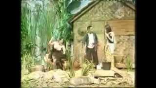 Download lagu Kemben Bella Sapira Melorot, Keliatan Jelas Payudaranya NYEMBUL !!! mp3