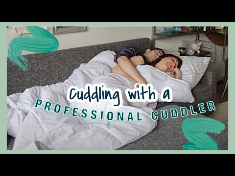 Cuddling with New York City's 1st Professional Cuddler! | Diego Discovers