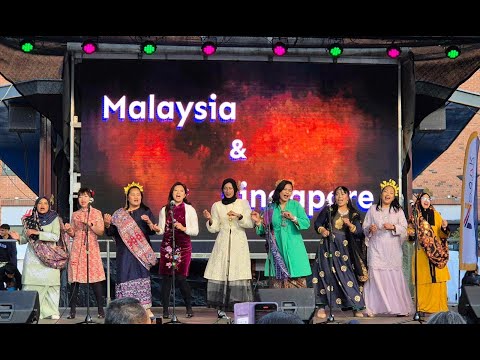 Singapore & Malaysia unite & performed in Norway